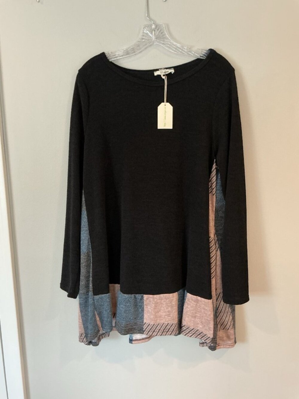 Womens Eloges Black Boho Swing Sweater Plaid Size Large Soft Flowy NEW